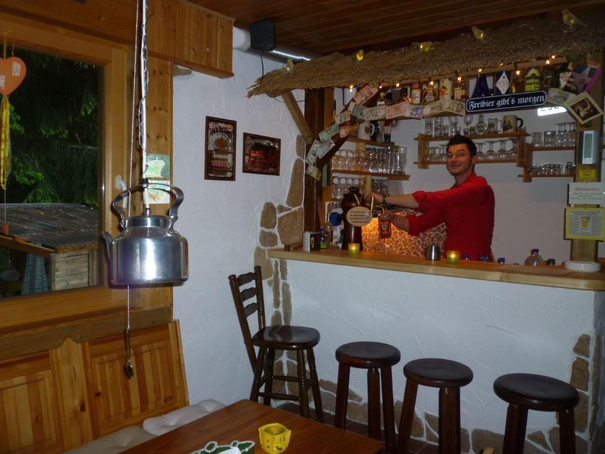 Beautiful Holiday Home With Covered Veranda Friedrichroda Zewnętrze zdjęcie